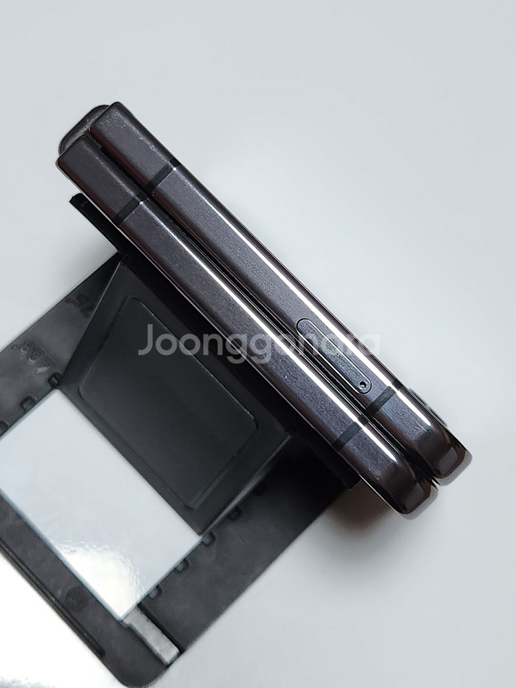 갤럭시Z플립5 256G 무잔상 블랙 52214--7