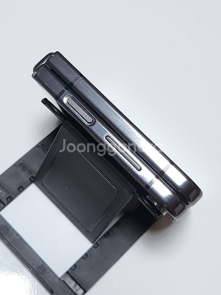 갤럭시Z플립5 256G 무잔상 블랙 53893--7