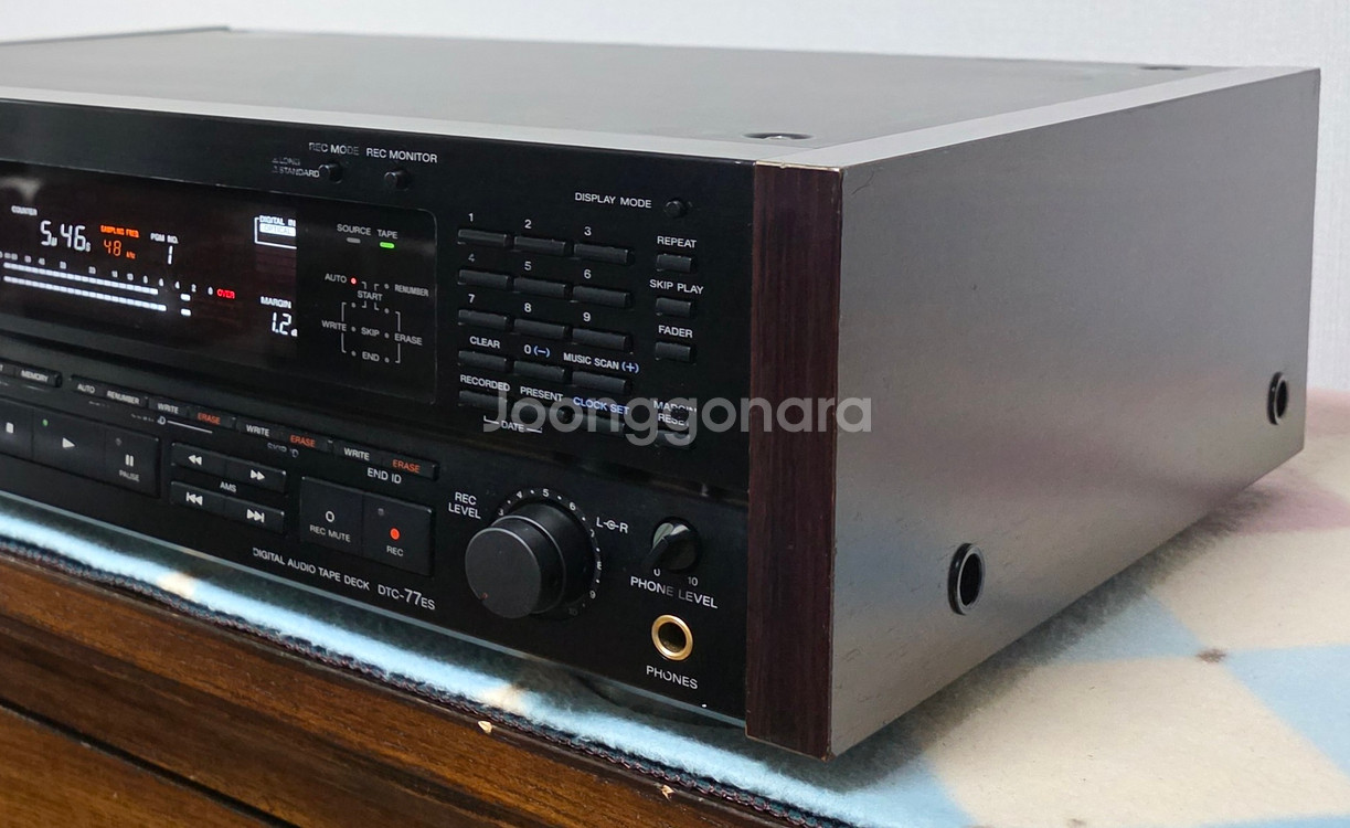 소니 DAT 데크 DTC-77ES 판매합니다--3