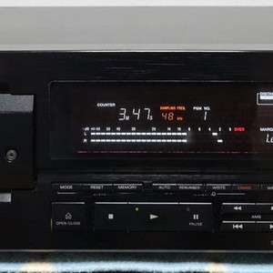 소니 DAT 데크 DTC-77ES 판매합니다
