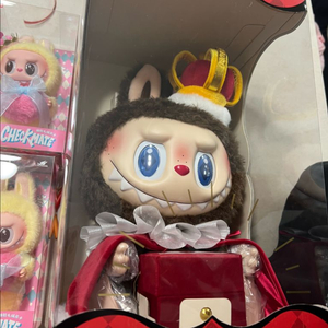 라부부 킹체크메이트 인형