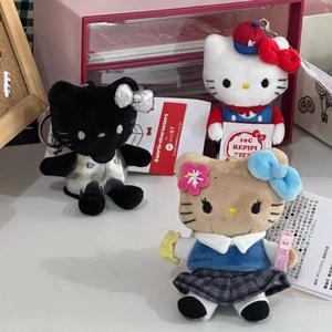 새상품 헬로키티 Repipi 태닝 피자 블랙실버 인형