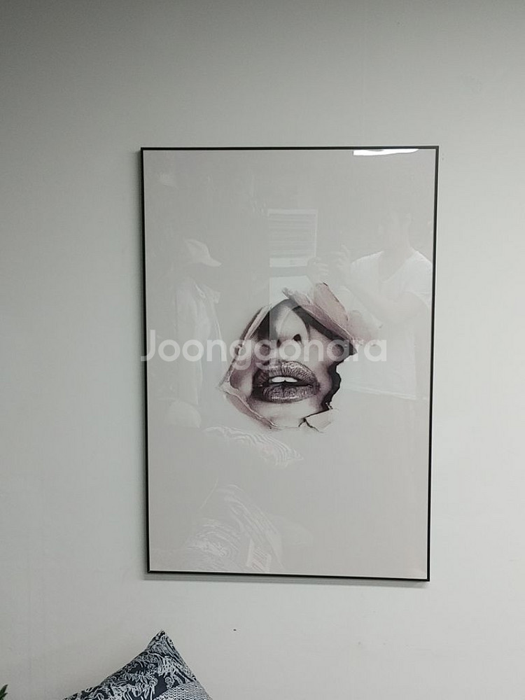 벽속여인 그림액자 대형그림 인테리어액자 그림 팝니다--0