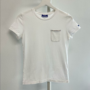 버버리 체크 디테일 포켓 티셔츠