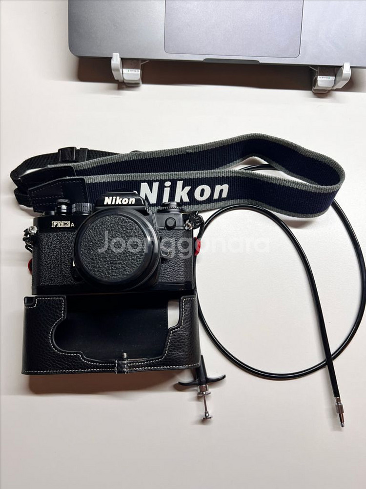 니콘 fm3a 필름카메라 판매합니다--0