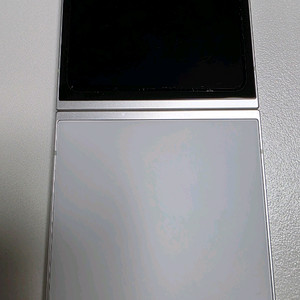 삼성 z플립6 512gb 닷컴한정 화이트 판매 합니다