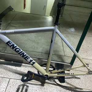 엔진11 볼텍스 자전거 프레임 판매합니다