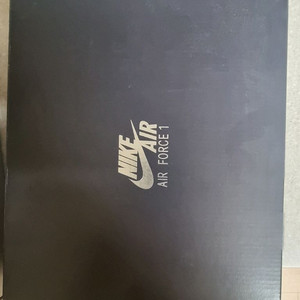 나이키 에어포스1 흰검 40주년 275입니다