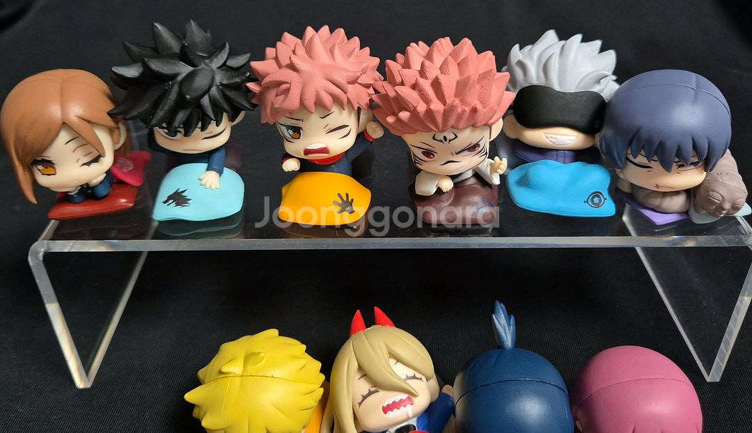 주술회전, 체인소맨 가챠 피규어--2