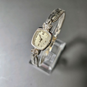 빈티지 부로바 여성용 수동태엽 은장메탈 시계/SWISS