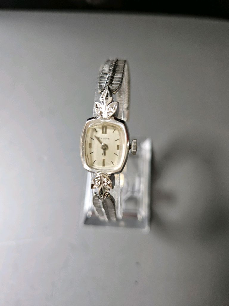 빈티지 부로바 여성용 수동태엽 은장메탈 시계/SWISS--3