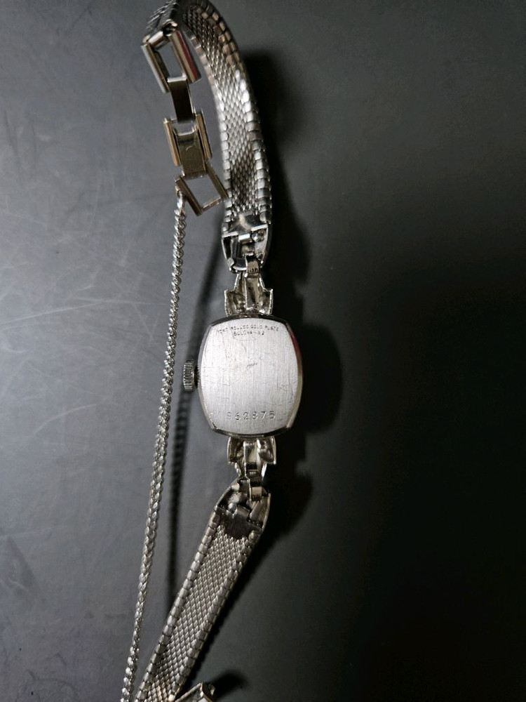 빈티지 부로바 여성용 수동태엽 은장메탈 시계/SWISS--4