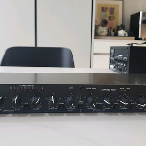 dbx 166xl 컴프레서 리미터팝니다