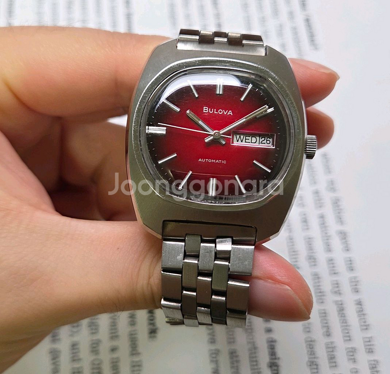 빈티지 부로바 N4 터틀 데이데이트 점보 투톤버건디 브--4