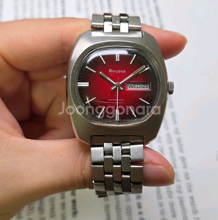 빈티지 부로바 N4 터틀 데이데이트 점보 투톤버건디 브--3