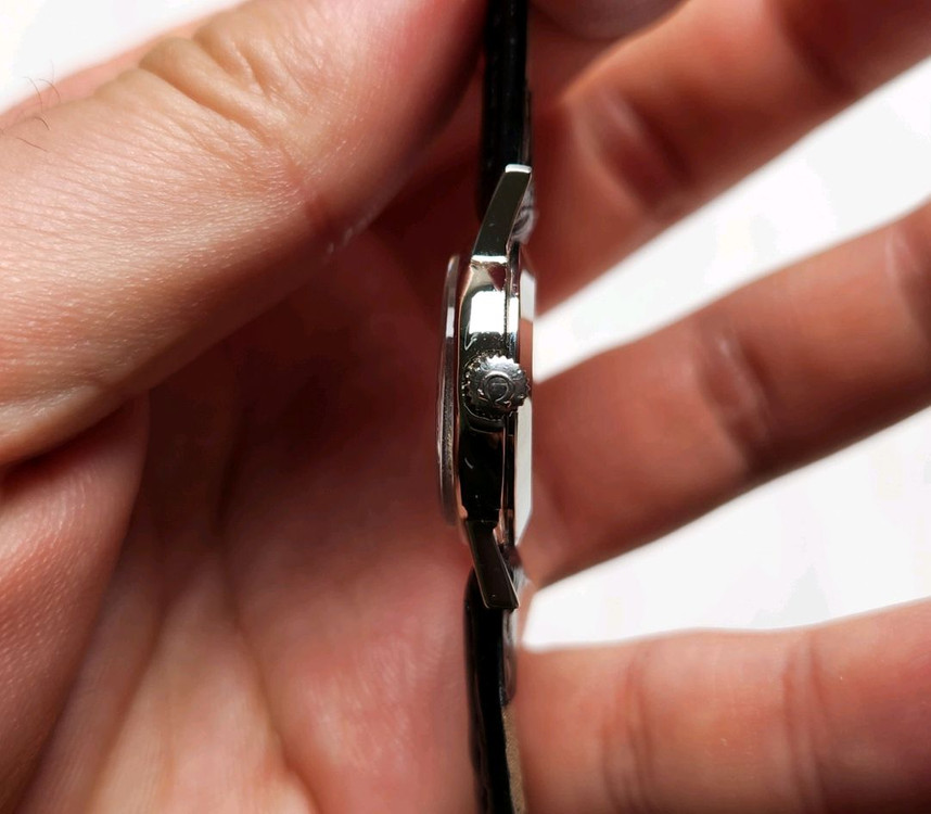 빈티지 오메가 드빌 청판 가로타원형 수동 메커니컬 여성 이미지