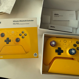 8BitDo 얼티메이트 2 블루투스 컨트롤러