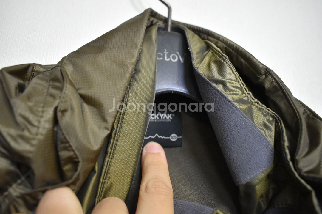 블랙야크 남성 바람막이 (105)--2