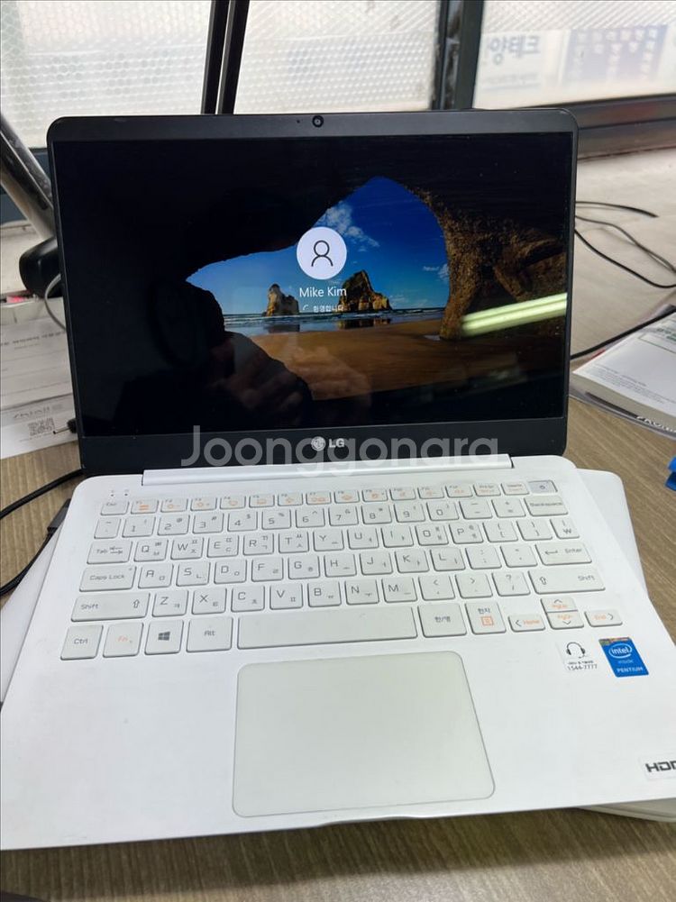 LG 울트라PC 13ZD940 화이트--4