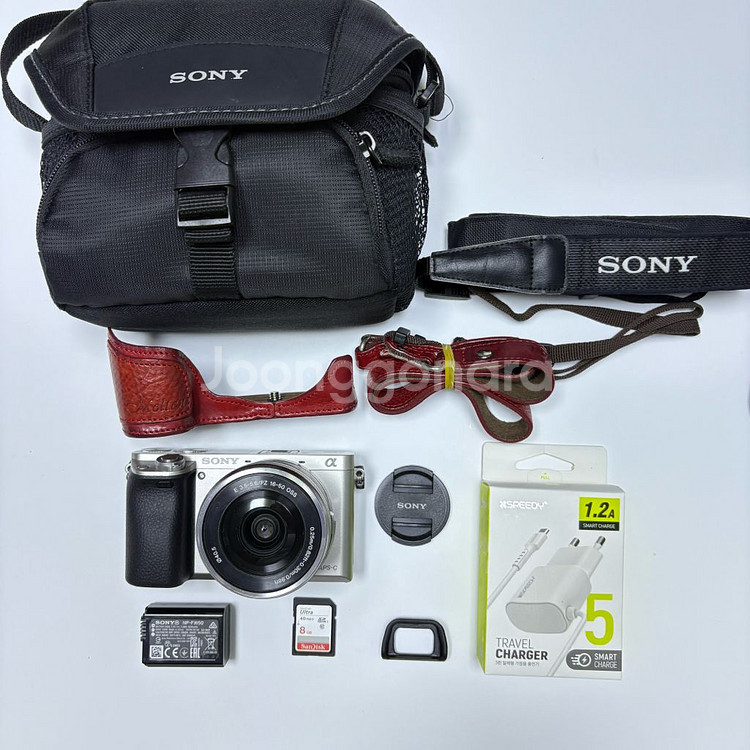 소니 A6000 번들렌즈(16-50)--0