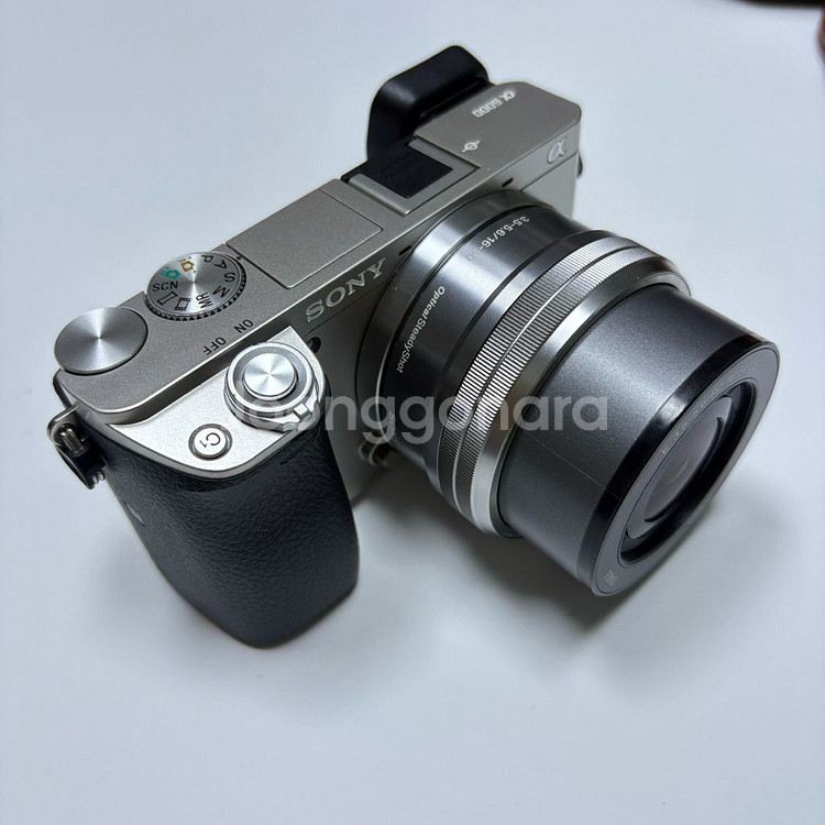 소니 A6000 번들렌즈(16-50)--4