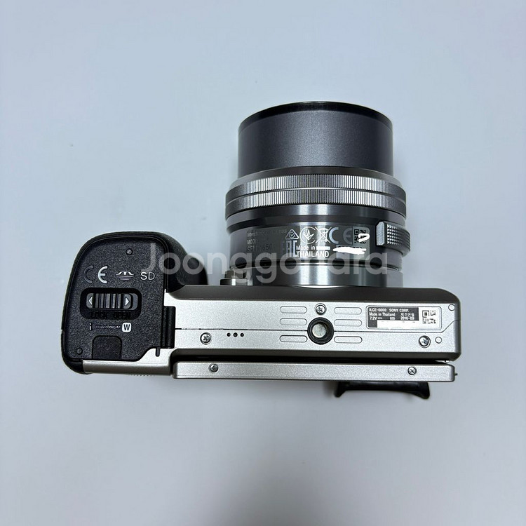 소니 A6000 번들렌즈(16-50)--7