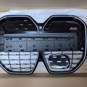 BMW i4 M50 pro 그릴 판매