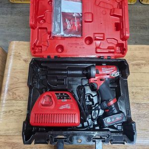 밀워키충전임팩드라이버 M12 FID FUEL속도조절6.