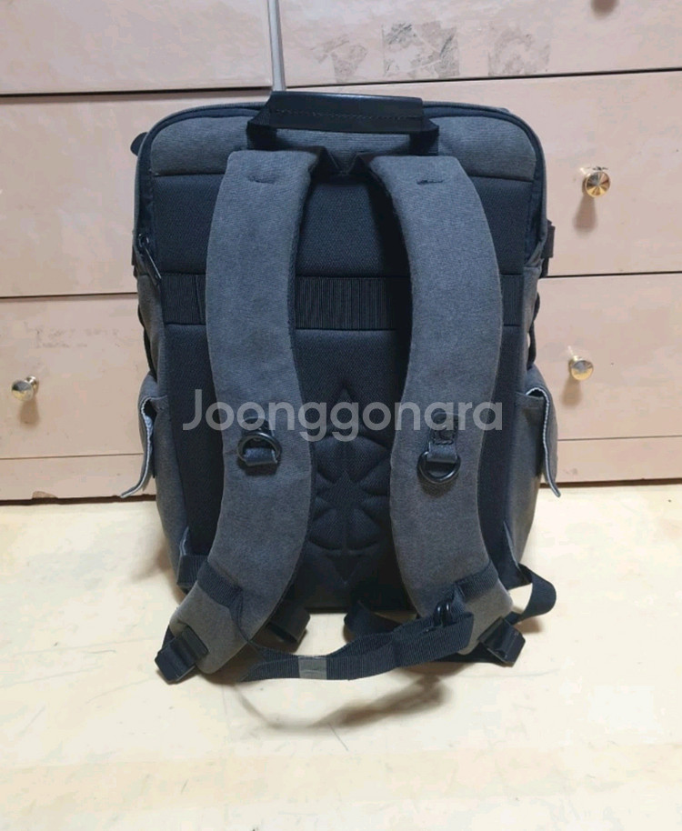내셔널지오그래픽 정품 백팩 겸 카메라 백 새제품--5