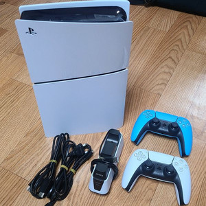 PS5 슬림 디지털 에디션