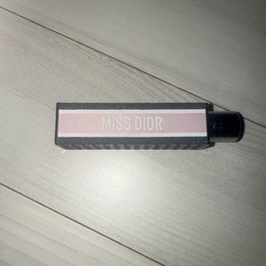 디올 솔리드 퍼퓸 미니 미스