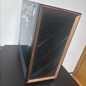 9800x3d / 5070ti 미사용 컴퓨터 본체팝니다