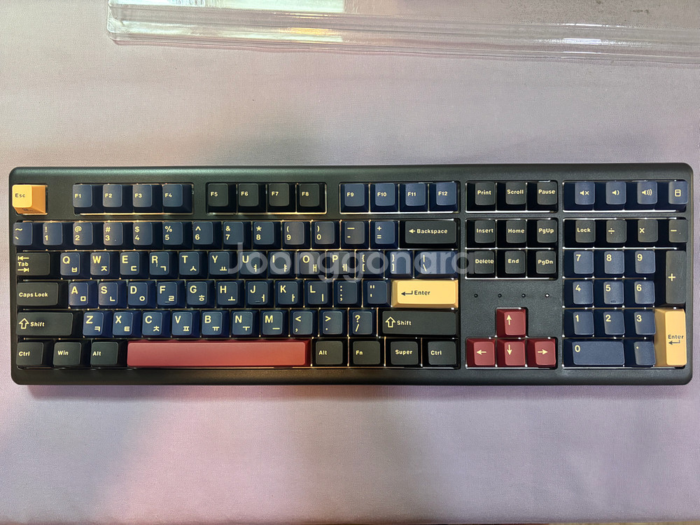 프리플로우 아콘 M1 PRO MAX 8K 자석축 풀배열--0