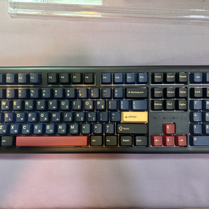 프리플로우 아콘 M1 PRO MAX 8K 자석축 풀배열