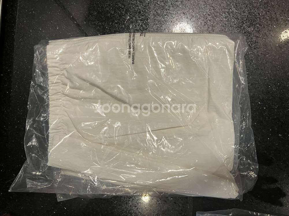 (새상품)칸예 yeezy x 고샤 콜라보 wb-01 2--1