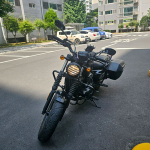 아퀼라 125 22년식 8000키로대