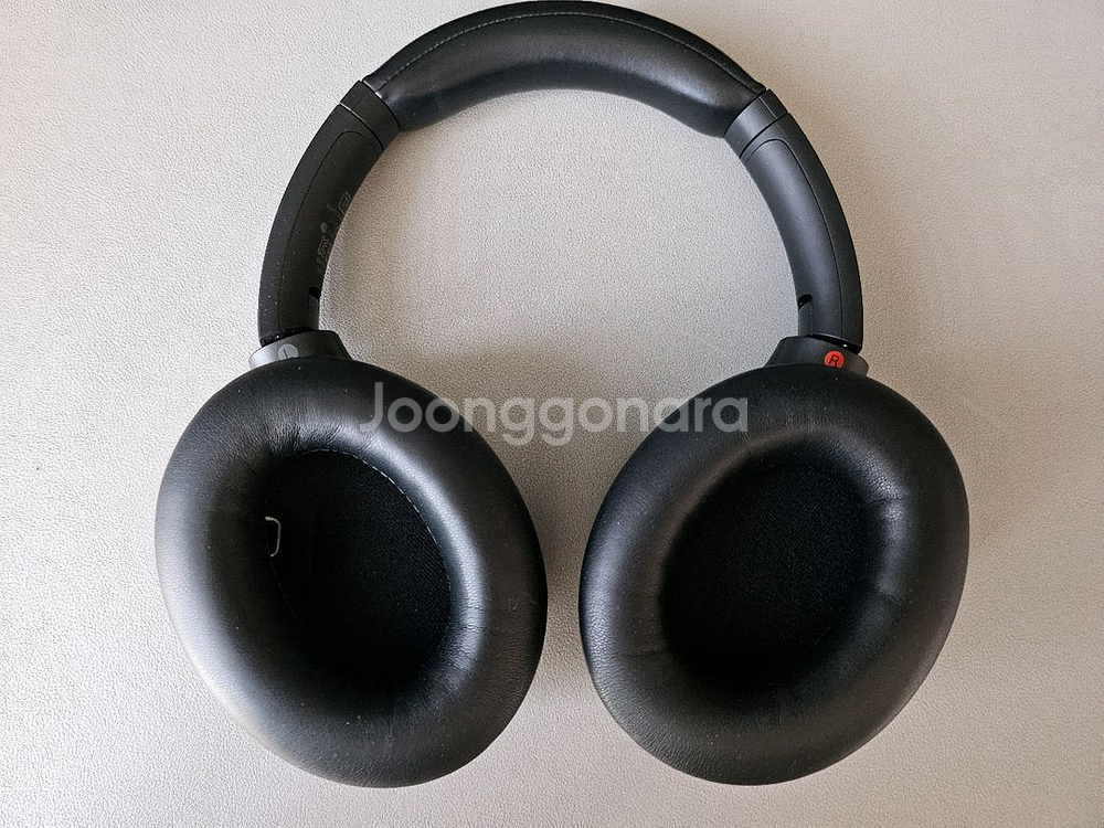 소니 WH-1000XM4 헤드폰--3