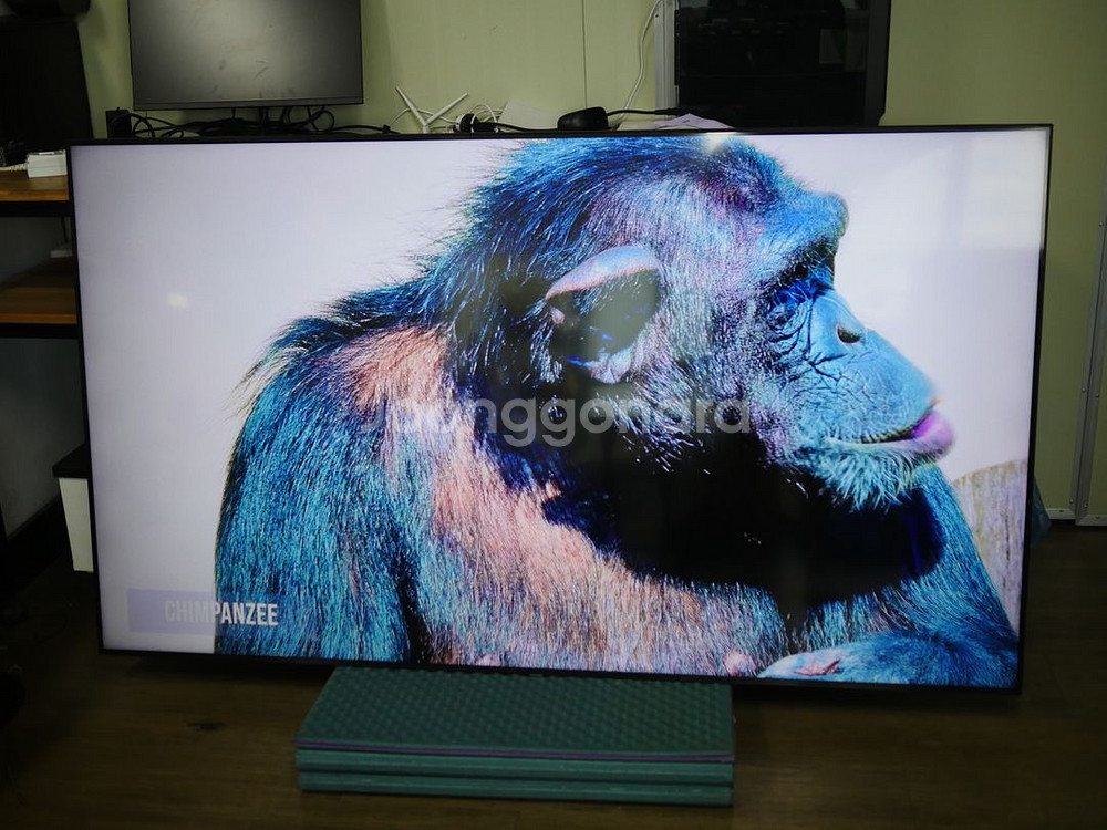 삼성 75인치 스마트 TV KU75UT8070FXKR--3