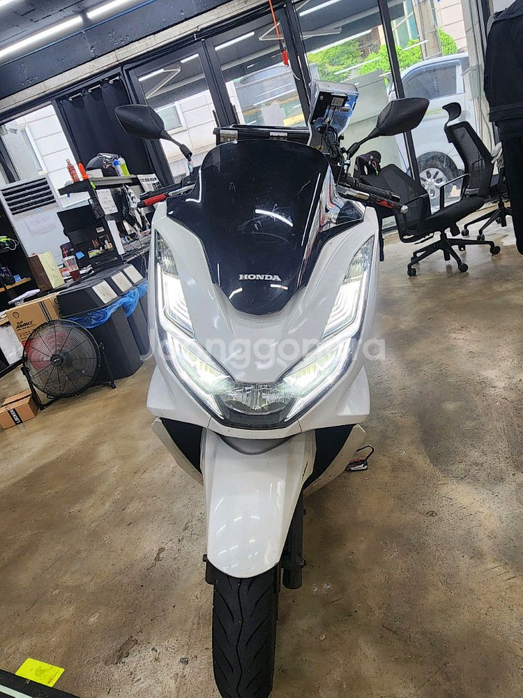 혼다 PCX 125 오토바이(22년식)ABS--0