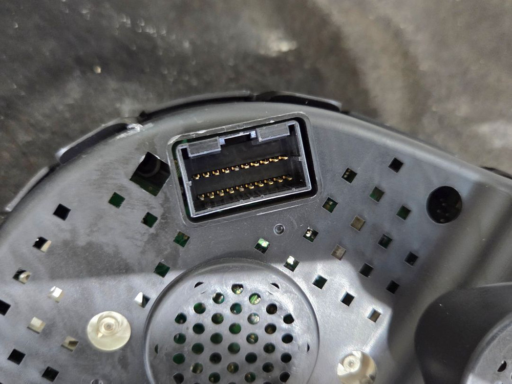 제네시스 BH 계기판 940133M240 팝니다 이미지