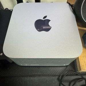 애플 맥스튜디오 m1 max 64gb 4tb 팝니다