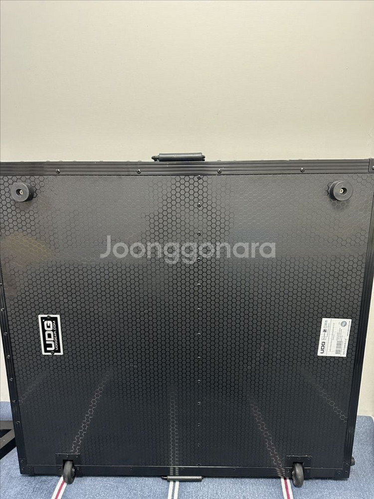 디제이 테이블--0