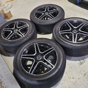 벤츠GLE AMG 20인치 순정품휠타이어 한대분