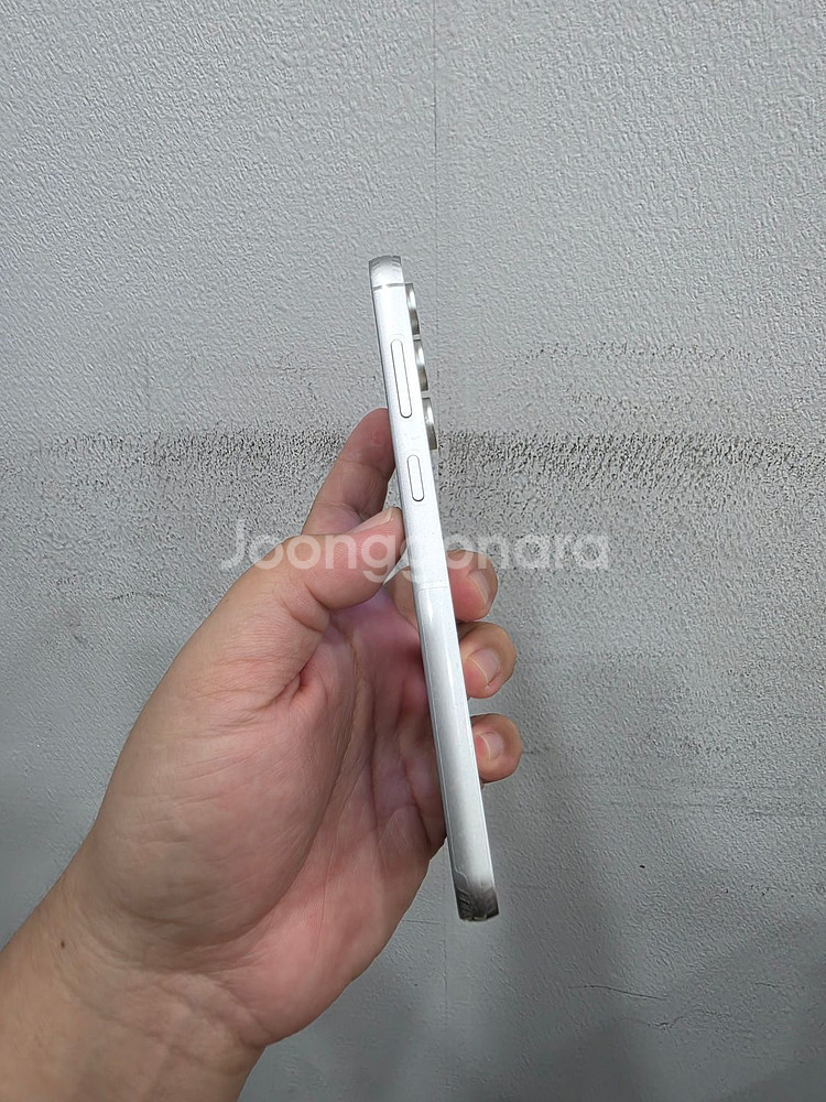 갤럭시 S23FE 화이트 256기가 A급 팔아요~--2