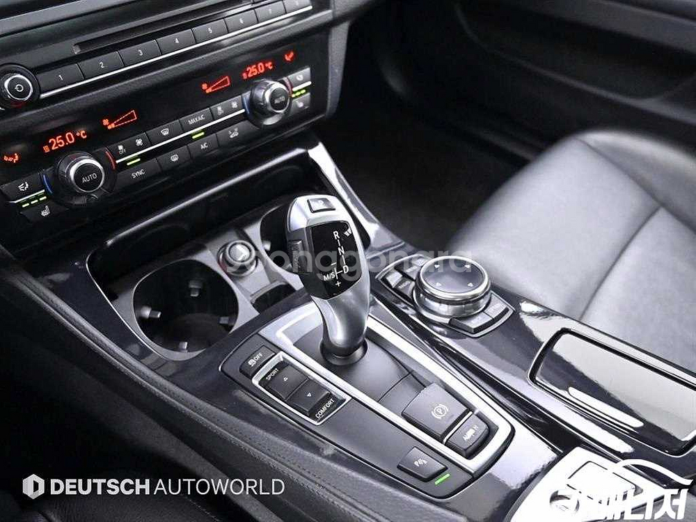 [BMW]5시리즈 (F10) 520d (5인승) #앱특--8