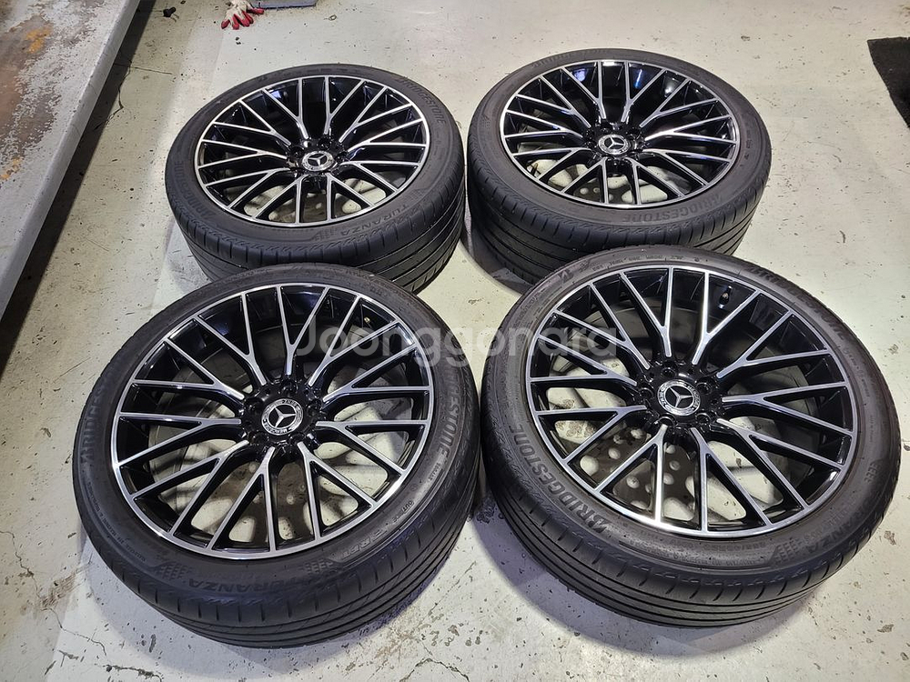 벤츠S클래스 S580스타일 20인치 휠타이어 한대분--1