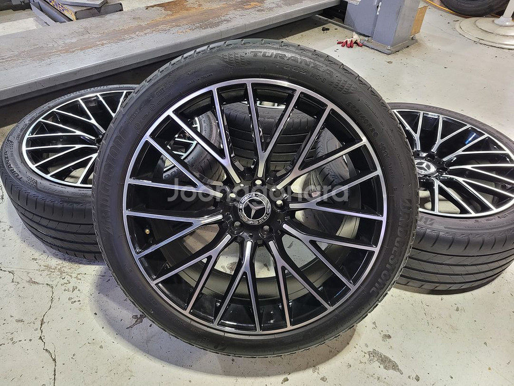 벤츠S클래스 S580스타일 20인치 휠타이어 한대분--3