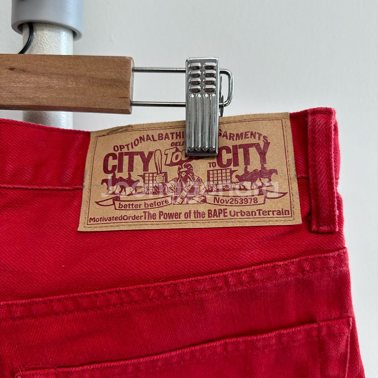 베이프 스타 자수 레드 하프 데님 팬츠--5