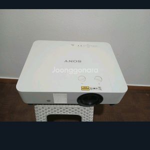 6천안시레이저빔프로젝터phz60. 3천시간