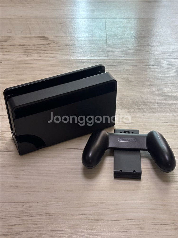닌텐도스위치OLED A급 풀구성+보조품까지--4
